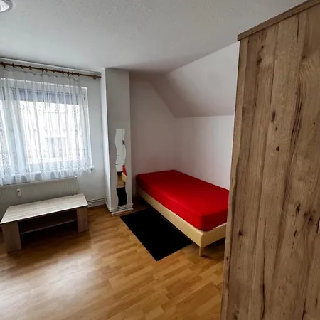 Ferien Zwischen Schloesser Und Mueritz Lägenhet *